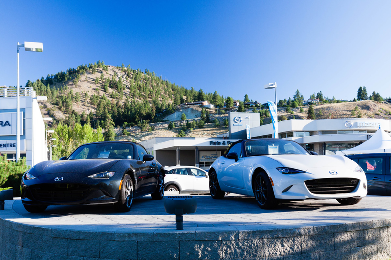Illustration for article titled Pics from the Curbside: 2016-07-24 Around Enterprise Way, Kelowna